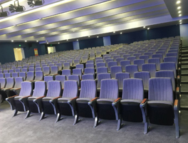 陕西某学校礼堂椅图片